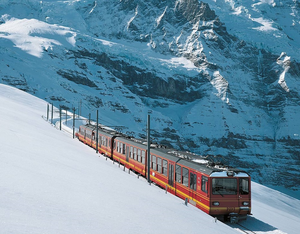 Jungfrau Express All Inclusive at Christmas | Rail Dicoveries