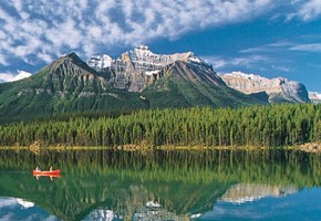 Top 10 Lake and Mountainside Holiday Destinations