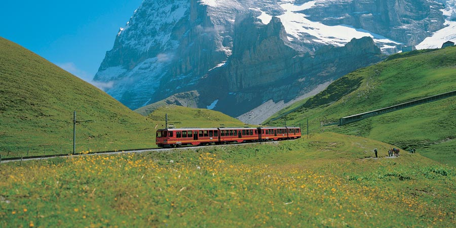 train journey to jungfraujoch