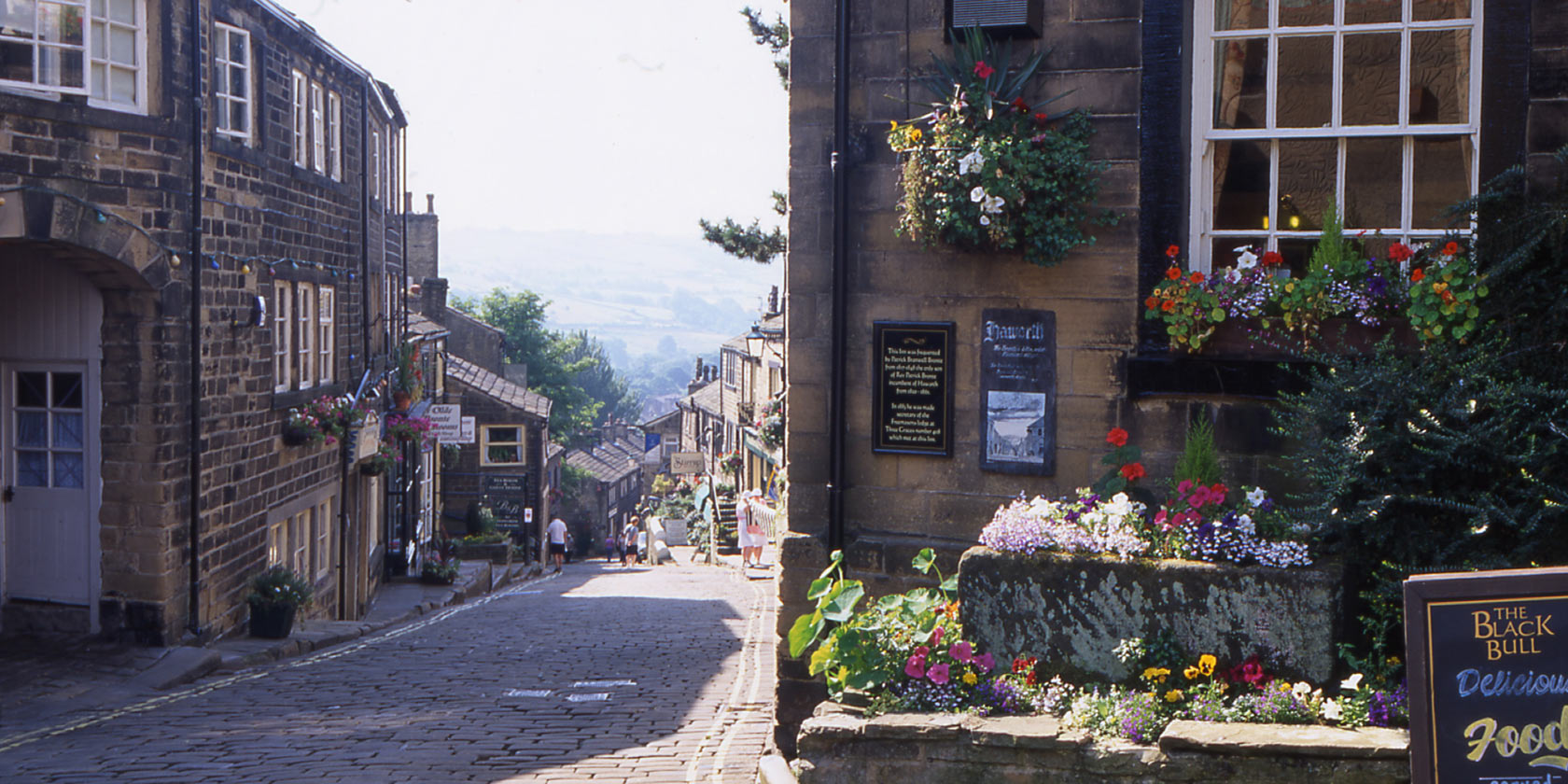 Rail Tours & Holidays to Haworth Rail Discoveries
